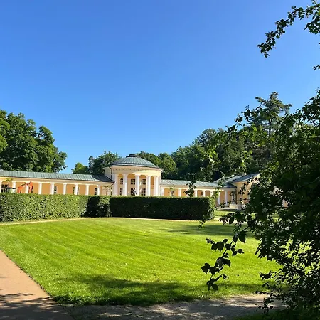 Oda ve Kahvaltı B&B Villa Hotel Mariánské Lázně