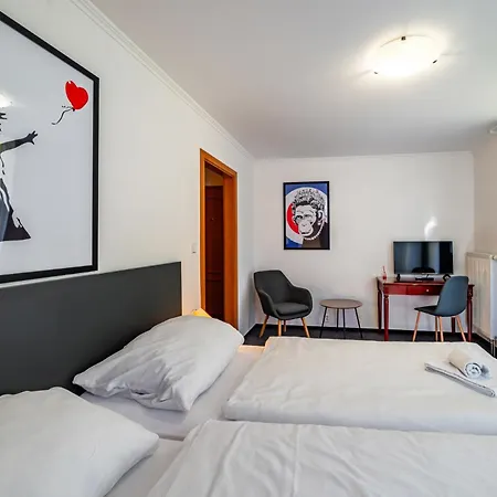 B&B Villa Hotel Oda ve Kahvaltı 4*