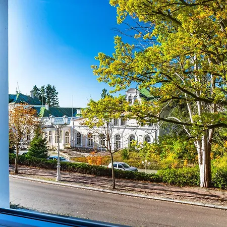 Panzió B&B Villa Hotel