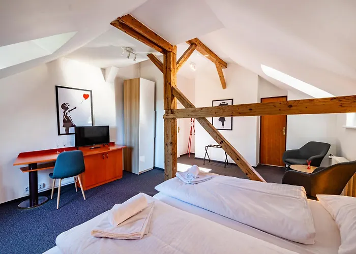 B&B Villa Hotel 4*